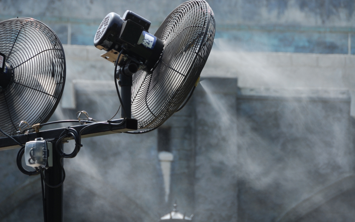 All You Need to Know About Misting Fans - ElegantResorts